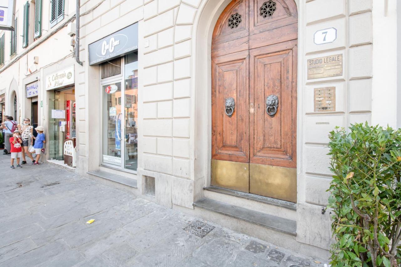 Piazza San Marco Studio Flat Florence Buitenkant foto